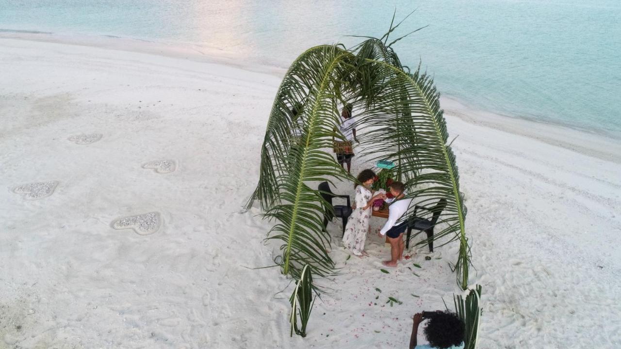 Rasreef Rasdhoo Maldives Hotel Exterior photo