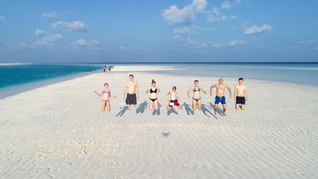 Rasreef Rasdhoo Maldives Hotel Exterior photo
